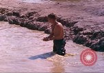 Standbild USA Soldaten Vietnam, 1968, aus Sekunde 50 historischem Filmmaterial Videoclip 65675060254