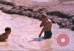 Standbild USA Soldaten Vietnam, 1968, aus Sekunde 53 historischem Filmmaterial Videoclip 65675060254