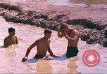 Standbild USA Soldaten Vietnam, 1968, aus Sekunde 59 historischem Filmmaterial Videoclip 65675060254