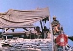 Standbild USA Soldaten Vietnam, 1968, aus Sekunde 8 historischem Filmmaterial Videoclip 65675060256