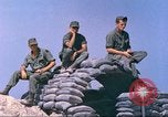 Standbild USA Soldaten Vietnam, 1968, aus Sekunde 20 historischem Filmmaterial Videoclip 65675060256
