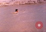 Standbild USA Soldaten Vietnam, 1968, aus Sekunde 39 historischem Filmmaterial Videoclip 65675060256