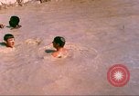 Standbild USA Soldaten Vietnam, 1968, aus Sekunde 46 historischem Filmmaterial Videoclip 65675060256