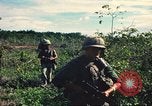 Standbild USA Soldaten Saigon Vietnam Cu Chi, 1966, aus Sekunde 19 historischem Filmmaterial Videoclip 65675060262