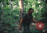 Standbild USA Soldaten Saigon Vietnam Cu Chi, 1966, aus Sekunde 59 historischem Filmmaterial Videoclip 65675060262