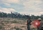 Standbild USA Soldaten Saigon Vietnam Cu Chi, 1966, aus Sekunde 11 historischem Filmmaterial Videoclip 65675060263