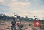 Standbild USA Soldaten Saigon Vietnam Cu Chi, 1966, aus Sekunde 17 historischem Filmmaterial Videoclip 65675060263