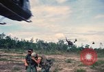 Standbild USA Soldaten Saigon Vietnam Cu Chi, 1966, aus Sekunde 19 historischem Filmmaterial Videoclip 65675060263