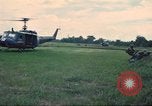 Immagine di Soldati statunitensi Saigon Vietnam Cu Chi, 1966, secondo 53 filmato di repertorio 65675060264