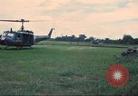 Immagine di Soldati statunitensi Saigon Vietnam Cu Chi, 1966, secondo 54 filmato di repertorio 65675060264