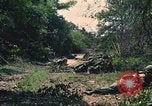 Immagine di Soldati statunitensi Saigon Vietnam Cu Chi, 1966, secondo 16 filmato di repertorio 65675060265
