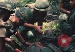 Immagine di Soldati statunitensi Saigon Vietnam Cu Chi, 1966, secondo 27 filmato di repertorio 65675060265