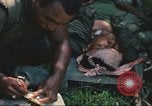 Immagine di Soldati statunitensi Saigon Vietnam Cu Chi, 1966, secondo 36 filmato di repertorio 65675060265