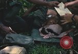 Immagine di Soldati statunitensi Saigon Vietnam Cu Chi, 1966, secondo 40 filmato di repertorio 65675060265