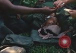 Immagine di Soldati statunitensi Saigon Vietnam Cu Chi, 1966, secondo 42 filmato di repertorio 65675060265