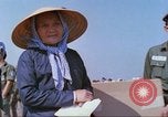 Immagine di Il Viet Nam Air Force Tan Tru Vietnam, 1967, secondo 43 filmato di repertorio 65675060268