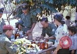 Immagine di I medici vietnamiti Tan Tru Vietnam, 1967, secondo 37 filmato di repertorio 65675060269