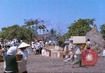 Immagine di Gli abitanti di un villaggio vietnamita Tan Tru Vietnam, 1967, secondo 30 filmato di repertorio 65675060270