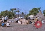 Immagine di Gli abitanti di un villaggio vietnamita Tan Tru Vietnam, 1967, secondo 37 filmato di repertorio 65675060270