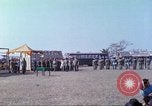 Immagine di Gli abitanti di un villaggio vietnamita Tan Tru Vietnam, 1967, secondo 25 filmato di repertorio 65675060271
