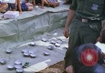 Immagine di United States Air Force personale Saigon Vietnam, 1967, secondo 29 filmato di repertorio 65675060272