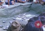 Immagine di United States Air Force personale Saigon Vietnam, 1967, secondo 39 filmato di repertorio 65675060272