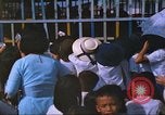 Immagine di United States Air Force aviatori Saigon Vietnam, 1967, secondo 42 filmato di repertorio 65675060273