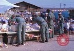 Immagine di United States Air Force personale Saigon Vietnam, 1967, secondo 16 filmato di repertorio 65675060275