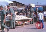Immagine di United States Air Force personale Saigon Vietnam, 1967, secondo 25 filmato di repertorio 65675060275