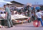 Immagine di United States Air Force personale Saigon Vietnam, 1967, secondo 26 filmato di repertorio 65675060275