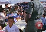 Immagine di United States Air Force personale Saigon Vietnam, 1967, secondo 41 filmato di repertorio 65675060275