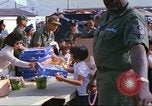 Immagine di United States Air Force personale Saigon Vietnam, 1967, secondo 45 filmato di repertorio 65675060275