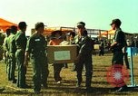 Standbild USA Band Tan Tru Vietnam, 1967, aus Sekunde 12 historischem Filmmaterial Videoclip 65675060277