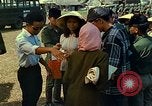Standbild vietnamesische Volk Tan Tru Vietnam, 1967, aus Sekunde 27 historischem Filmmaterial Videoclip 65675060278