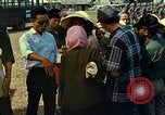Standbild vietnamesische Volk Tan Tru Vietnam, 1967, aus Sekunde 28 historischem Filmmaterial Videoclip 65675060278
