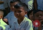 Standbild vietnamesische Kinder Saigon Vietnam, 1967, aus Sekunde 23 historischem Filmmaterial Videoclip 65675060279