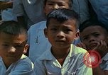 Standbild vietnamesische Kinder Saigon Vietnam, 1967, aus Sekunde 25 historischem Filmmaterial Videoclip 65675060279