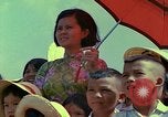 Standbild vietnamesische Kinder Saigon Vietnam, 1967, aus Sekunde 45 historischem Filmmaterial Videoclip 65675060279