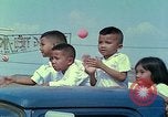 Standbild vietnamesische Kinder Saigon Vietnam, 1967, aus Sekunde 56 historischem Filmmaterial Videoclip 65675060279