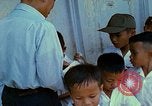 Standbild Air Force Colonel Benjamin s Catlin III Saigon Vietnam, 1967, aus Sekunde 32 historischem Filmmaterial Videoclip 65675060280