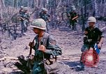 Standbild 1 Infanterie Division Vietnam, 1968, aus Sekunde 59 historischem Filmmaterial Videoclip 65675060281