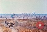 Standbild 1 Infanterie Division Vietnam, 1968, aus Sekunde 12 historischem Filmmaterial Videoclip 65675060282