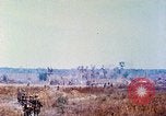 Standbild 1 Infanterie Division Vietnam, 1968, aus Sekunde 15 historischem Filmmaterial Videoclip 65675060282