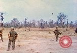 Standbild 1 Infanterie Division Vietnam, 1968, aus Sekunde 47 historischem Filmmaterial Videoclip 65675060282