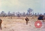 Standbild 1 Infanterie Division Vietnam, 1968, aus Sekunde 48 historischem Filmmaterial Videoclip 65675060282