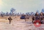 Standbild 1 Infanterie Division Vietnam, 1968, aus Sekunde 51 historischem Filmmaterial Videoclip 65675060282