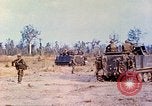 Standbild 1 Infanterie Division Vietnam, 1968, aus Sekunde 52 historischem Filmmaterial Videoclip 65675060282