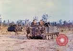 Standbild 1 Infanterie Division Vietnam, 1968, aus Sekunde 56 historischem Filmmaterial Videoclip 65675060282