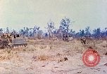 Standbild 1 Infanterie Division Vietnam, 1968, aus Sekunde 62 historischem Filmmaterial Videoclip 65675060282