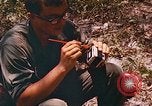 Immagine di Mobile forza fluviale soldati Dong Vietnam Tam, 1968, secondo 34 filmato di repertorio 65675060290